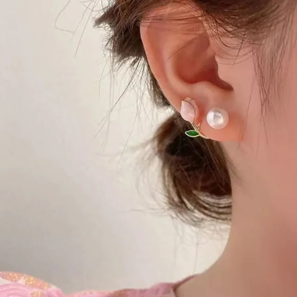 French Roses Earrings - Picture 8 of 9